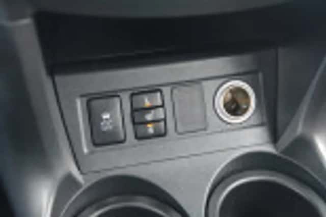Toyota RAV4 (2012) thumbnail 60