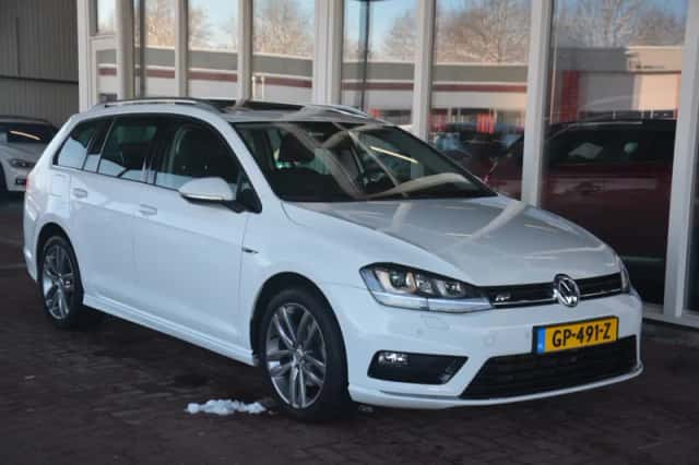 Volkswagen Golf (2015) thumbnail 11
