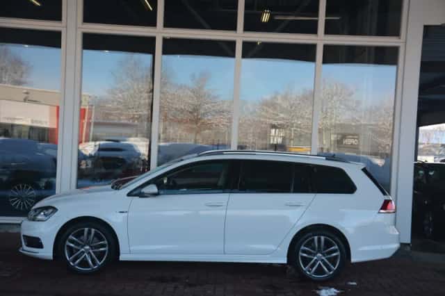 Volkswagen Golf (2015) thumbnail 12