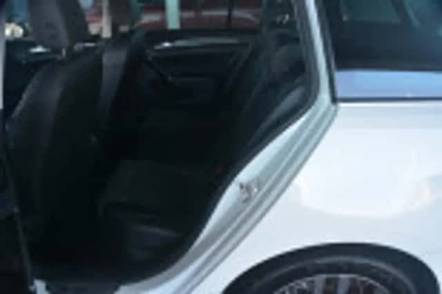 Volkswagen Golf (2015) thumbnail 89