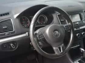 Volkswagen Sharan (2013) thumbnail 7