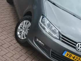Volkswagen Sharan (2013) thumbnail 9