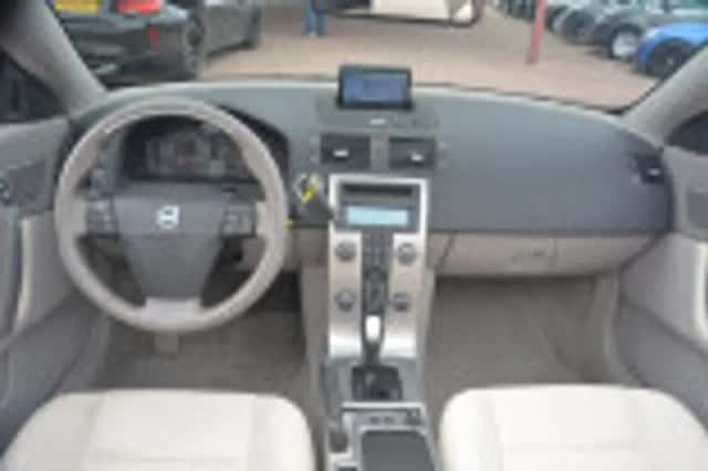 Volvo C70 (2008) thumbnail 53