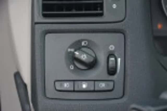 Volvo C70 (2008) thumbnail 65