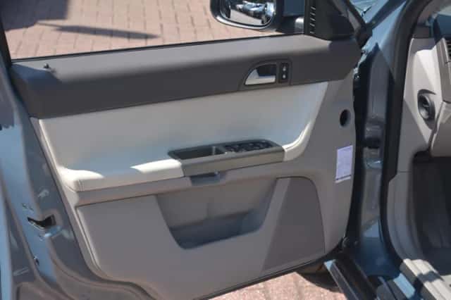Volvo S40 (2010) thumbnail 15