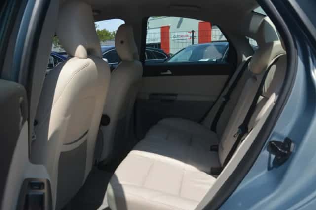 Volvo S40 (2010) thumbnail 16