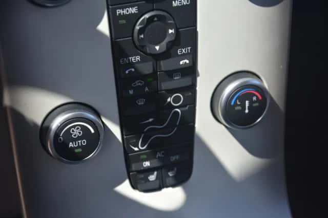 Volvo S40 (2010) thumbnail 21