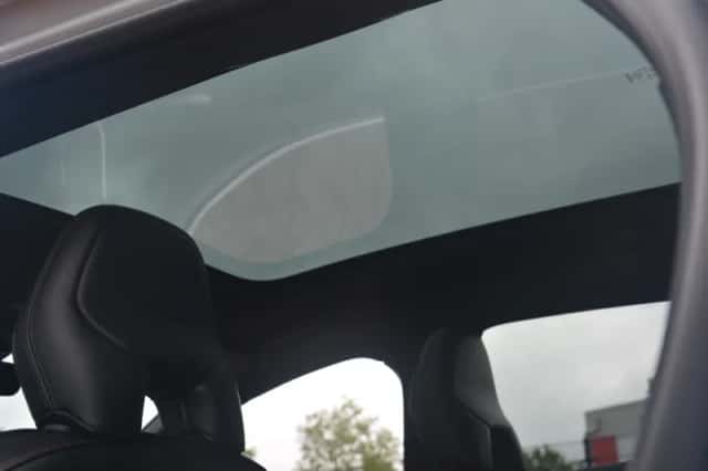 Volvo V40 (2015) thumbnail 18