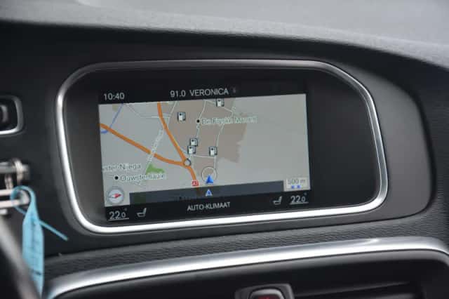 Volvo V40 (2015) thumbnail 22