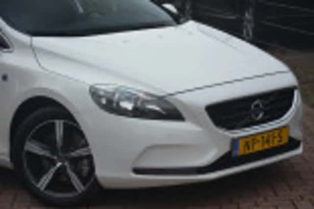 Volvo V40 (2015) thumbnail 45