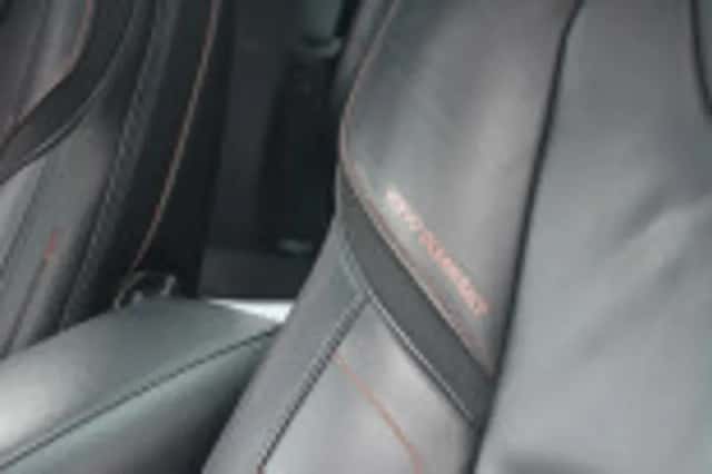 Volvo V40 (2015) thumbnail 50