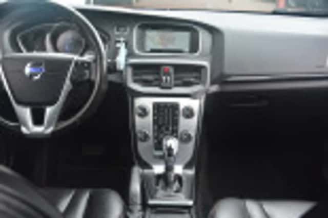 Volvo V40 (2015) thumbnail 56