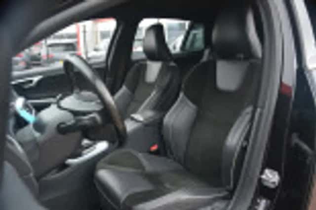Volvo V60 (2015) thumbnail 52