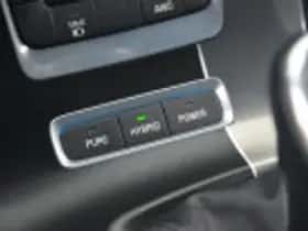 Volvo V60 (2015) thumbnail 62