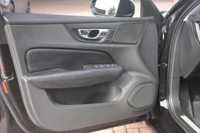 Volvo V60 (2020) thumbnail 21