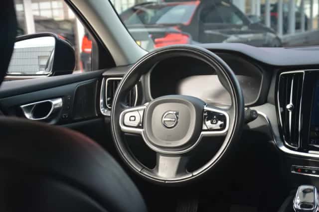Volvo V60 (2020) thumbnail 26