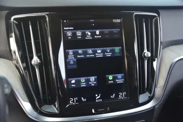 Volvo V60 (2020) thumbnail 34