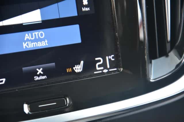 Volvo V60 (2020) thumbnail 37