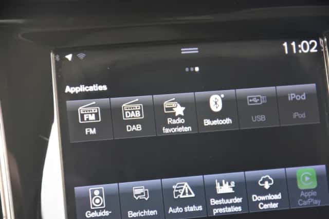 Volvo V60 (2020) thumbnail 41