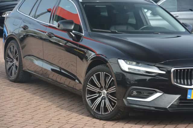 Volvo V60 (2020) thumbnail 9