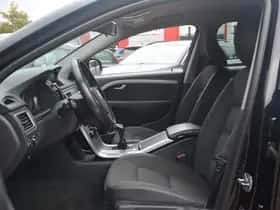 Volvo V70 (2015) thumbnail 11
