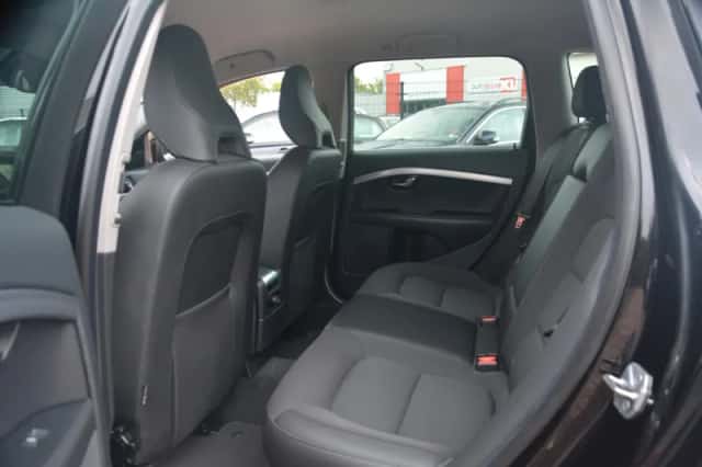 Volvo V70 (2015) thumbnail 14