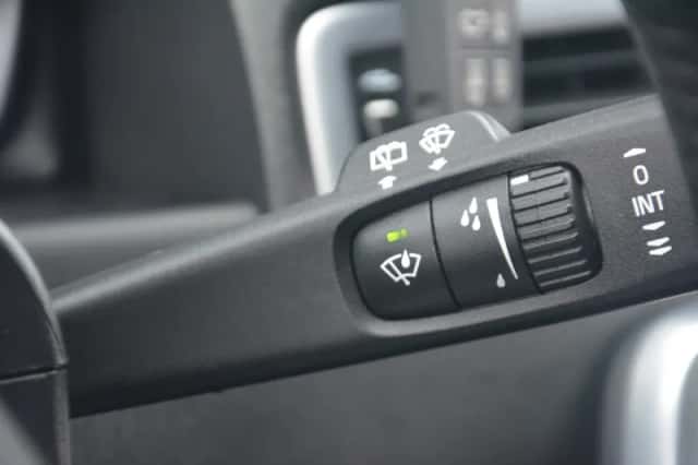 Volvo V70 (2015) thumbnail 27