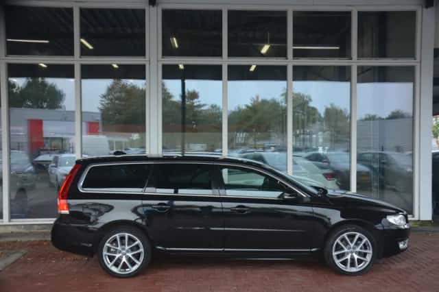 Volvo V70 (2015) thumbnail 31