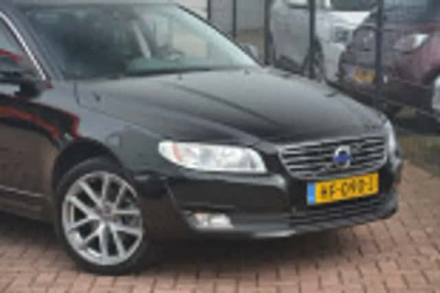 Volvo V70 (2015) thumbnail 43