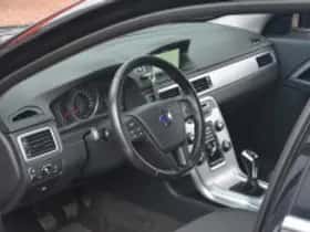 Volvo V70 (2015) thumbnail 6