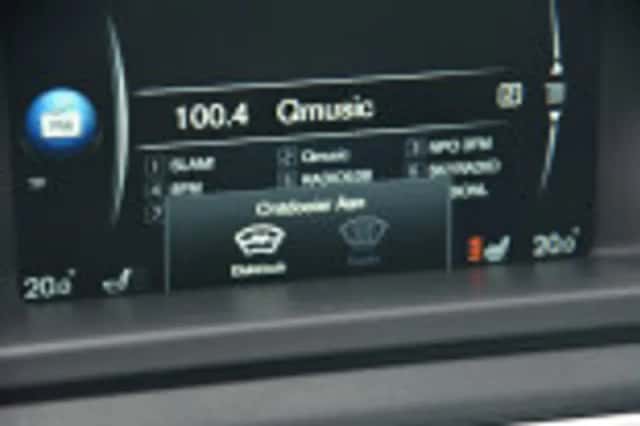 Volvo V70 (2015) thumbnail 62