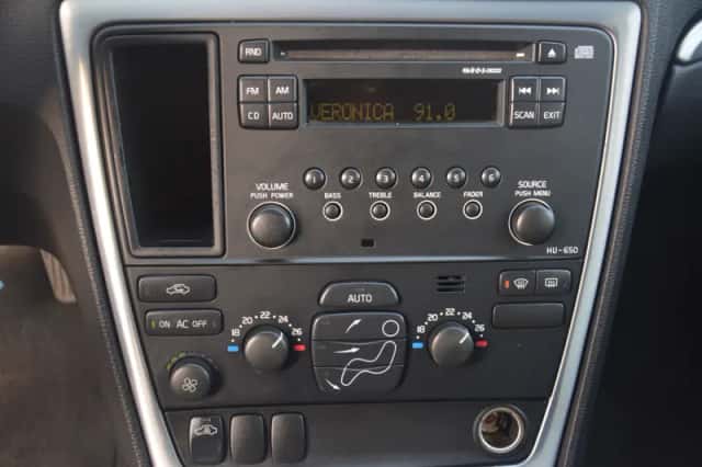 Volvo V70 (2007) thumbnail 17