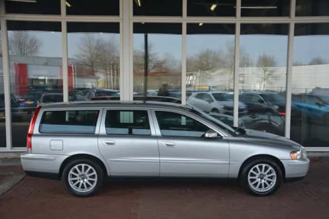 Volvo V70 (2007) thumbnail 27