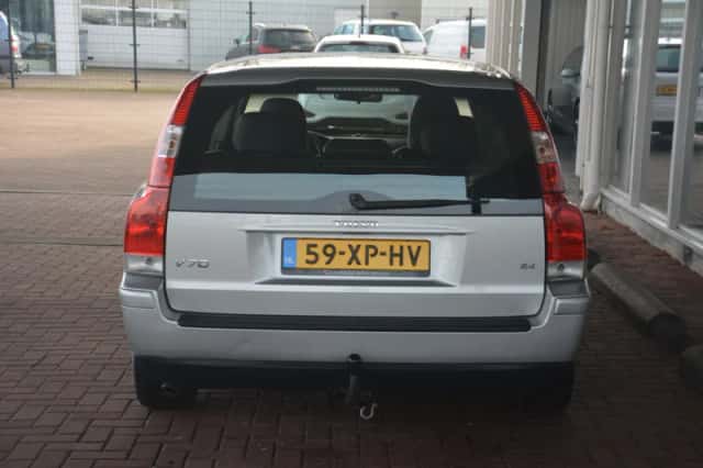 Volvo V70 (2007) thumbnail 32