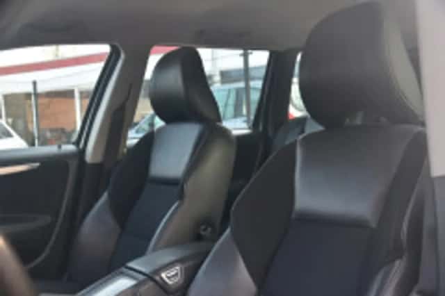 Volvo V70 (2007) thumbnail 5