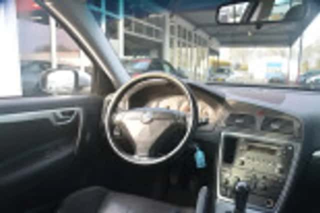 Volvo V70 (2007) thumbnail 46