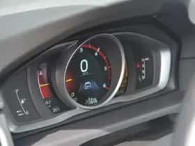 Volvo V70 (2014) thumbnail 15