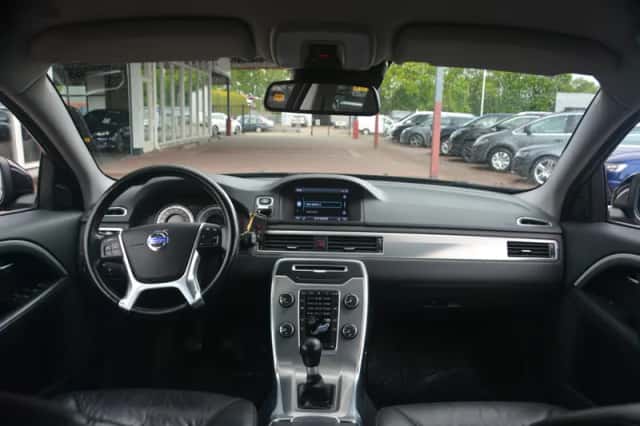 Volvo V70 (2013) thumbnail 12
