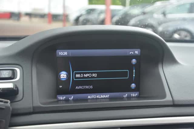 Volvo V70 (2013) thumbnail 16