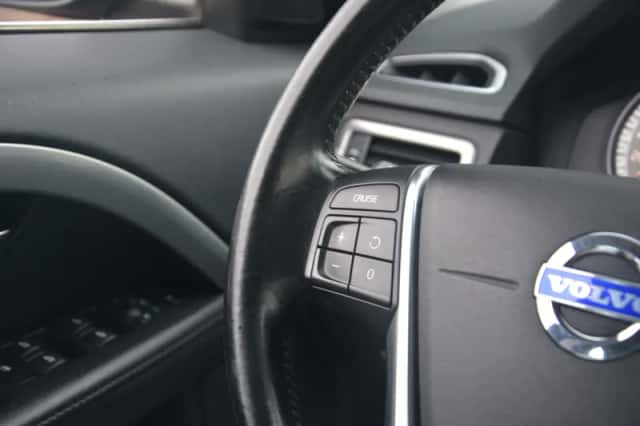 Volvo V70 (2013) thumbnail 19