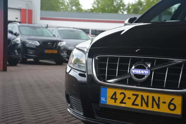 Volvo V70 (2013) thumbnail 25