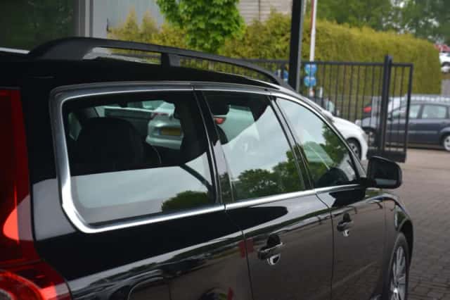 Volvo V70 (2013) thumbnail 26