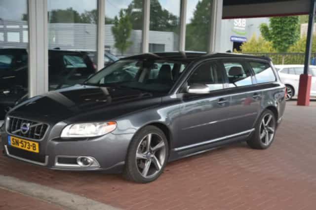 Volvo V70 (2013) thumbnail 3