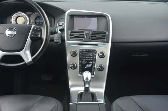 Volvo XC60 (2012) thumbnail 30