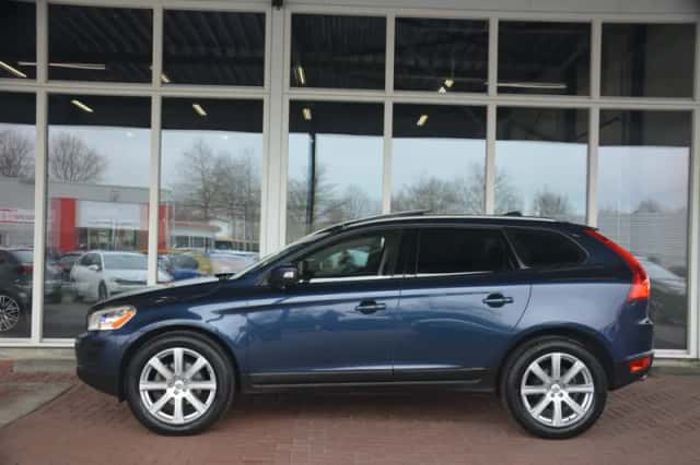 Volvo XC60 (2012) thumbnail 37