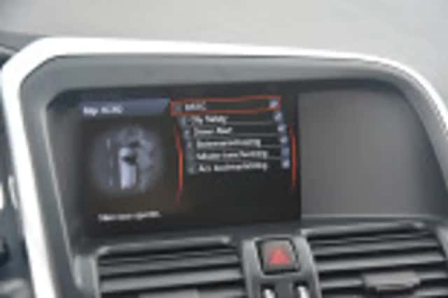 Volvo XC60 (2012) thumbnail 60