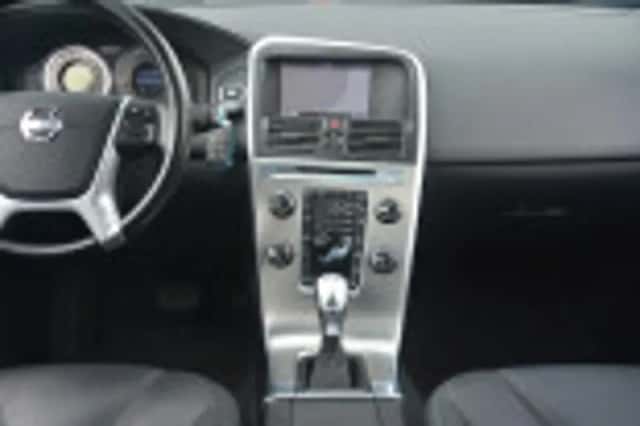 Volvo XC60 (2012) thumbnail 68