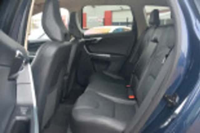 Volvo XC60 (2012) thumbnail 71