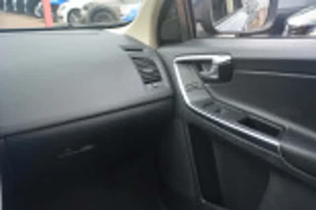 Volvo XC60 (2012) thumbnail 73