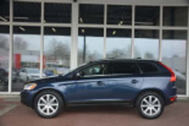 Volvo XC60 (2012) thumbnail 75